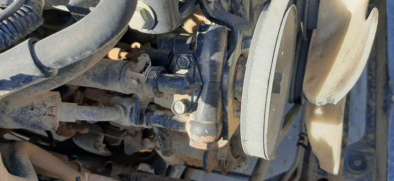 ISUZU D-MAX 2.5 ÇIKMA YEDEK DİREKSİYON POMPASI_46C